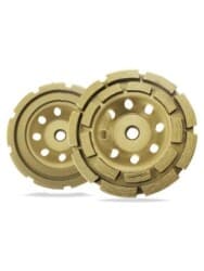 Elmaslı Taşlama Silme Diski 125mm x 22mm - Orta Yüzey Silme - Elmas tabanlı taşlama silme diski, 125 mm dış çap × 22 mm mil bağlantı. Mermer, granit, beton ve sert taş yüzeyleri silmek için profesyonel taşlama diski. Orta yüzey silme işlerinde tercih edilir; yüzey eşitleme, eski cilayı kaldırma, kenar yumuşatma için.
